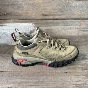 Vasque Hiking Shoes Women’s Size 6.5